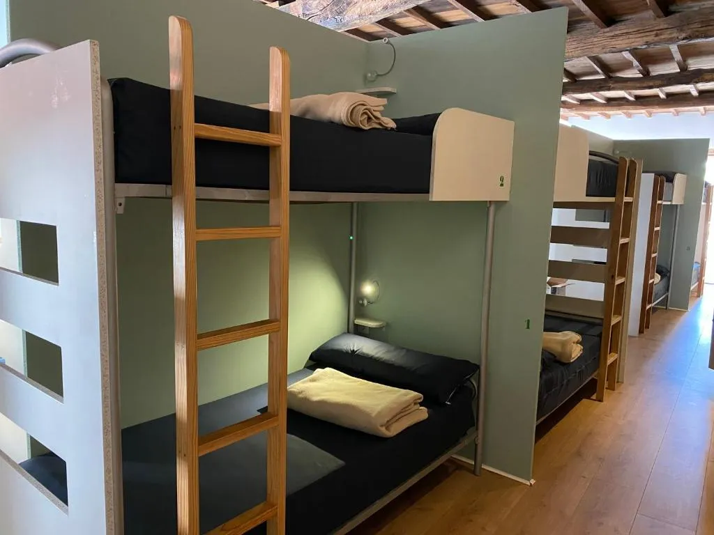 Albergue O Santo in Arzua