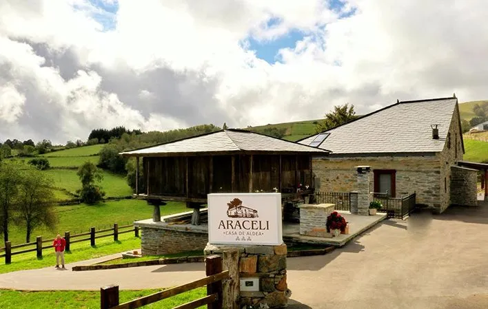 Casa Aldea Araceli in Berducedo