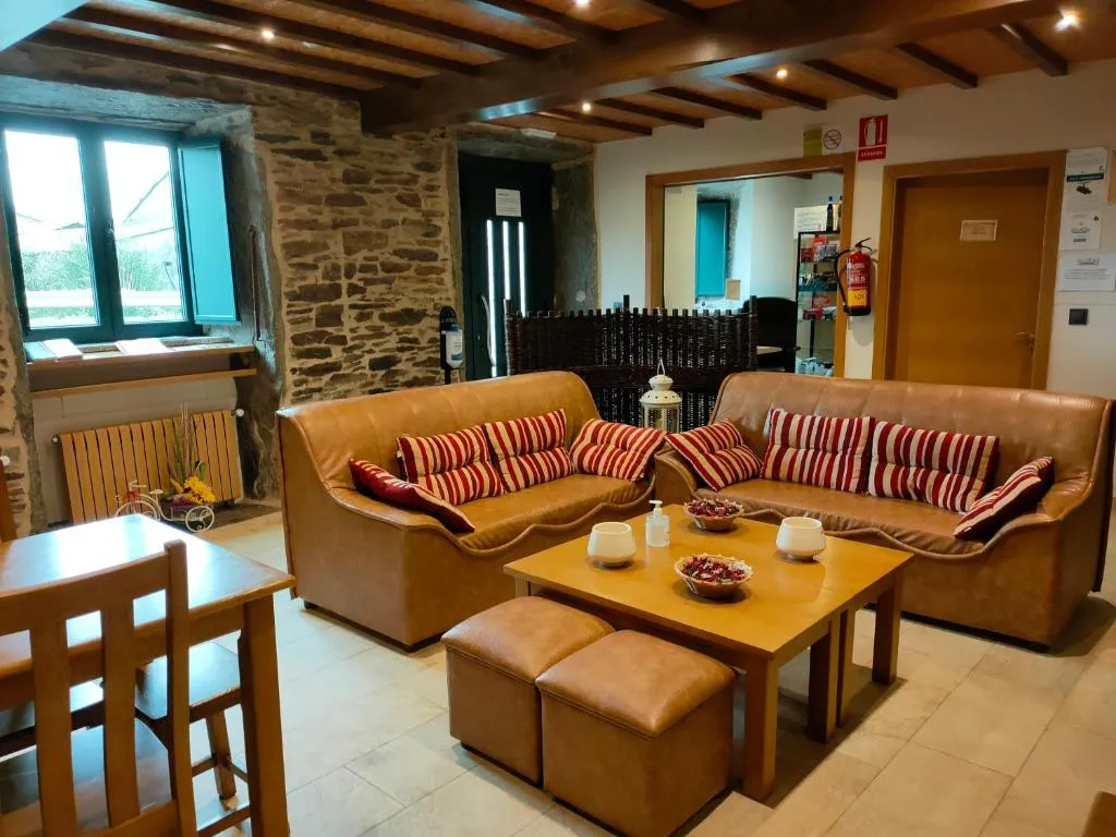 Pension Albergue Alborada in Salceda
