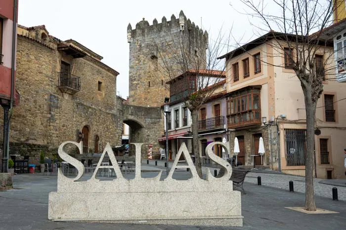 Grado – Salas